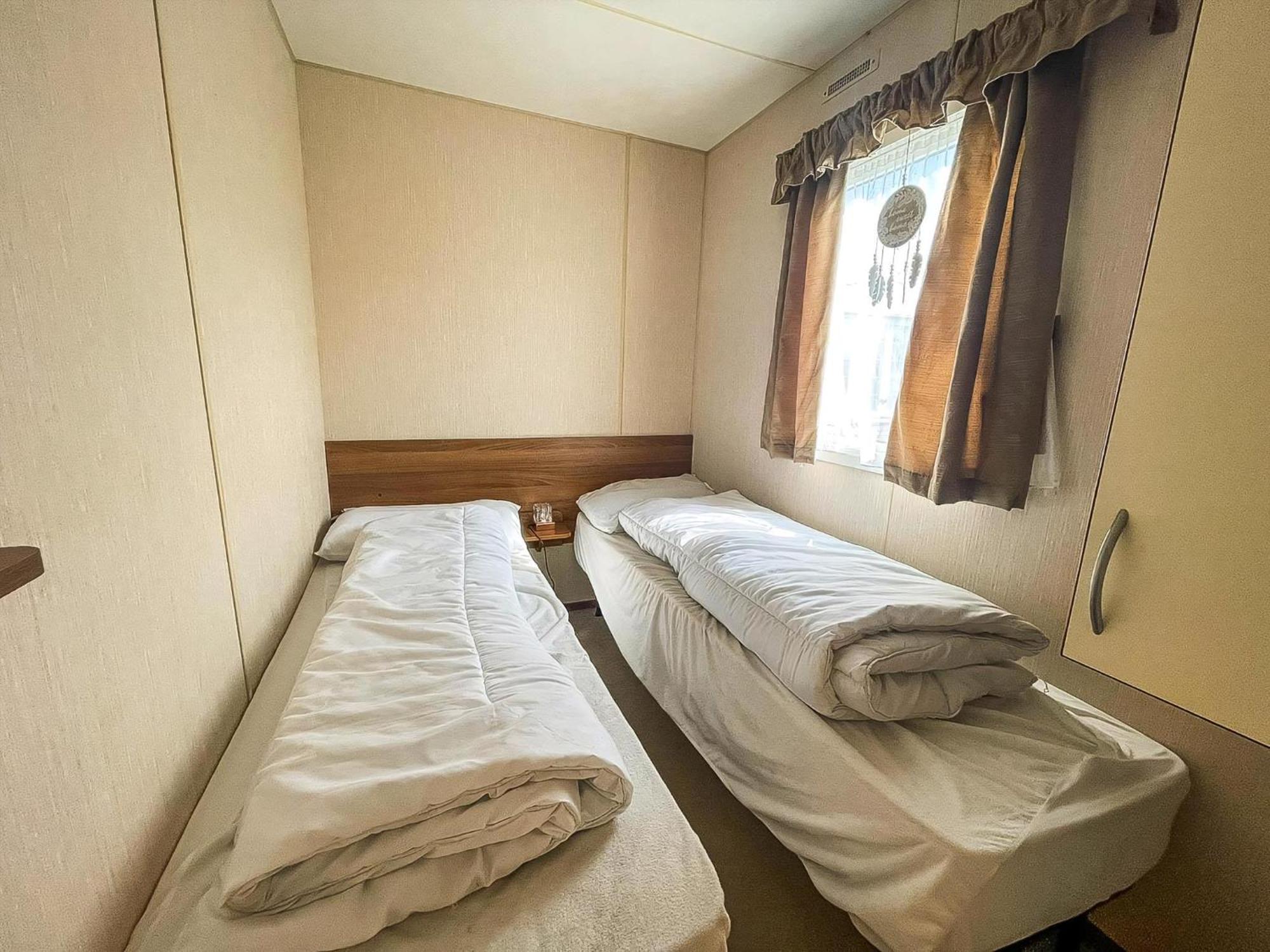 8 Berth Caravan With Decking At Sunnydale In Lincolnshire Ref 35087S Louth  Ngoại thất bức ảnh
